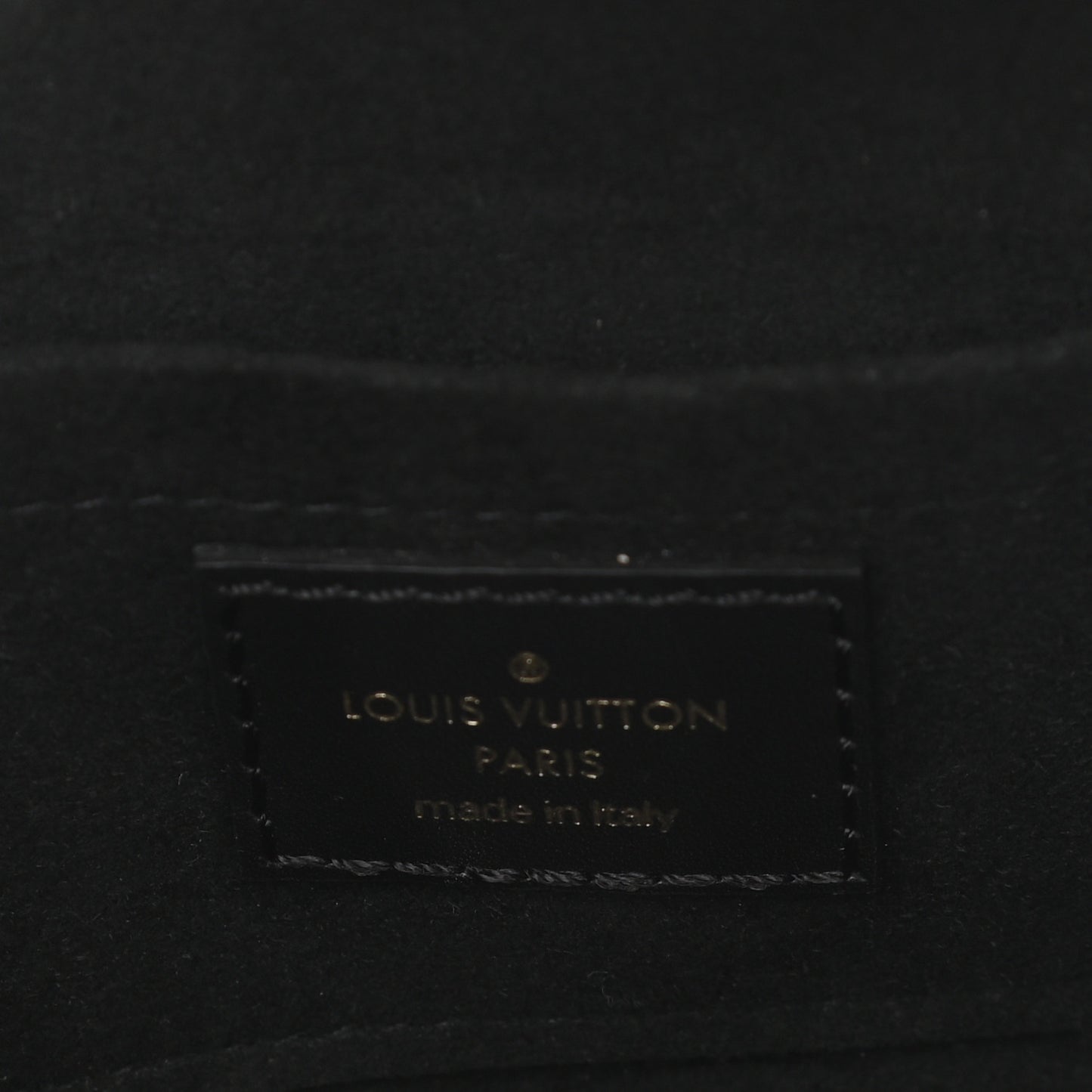Calfskin New Wave Heart Bag Black