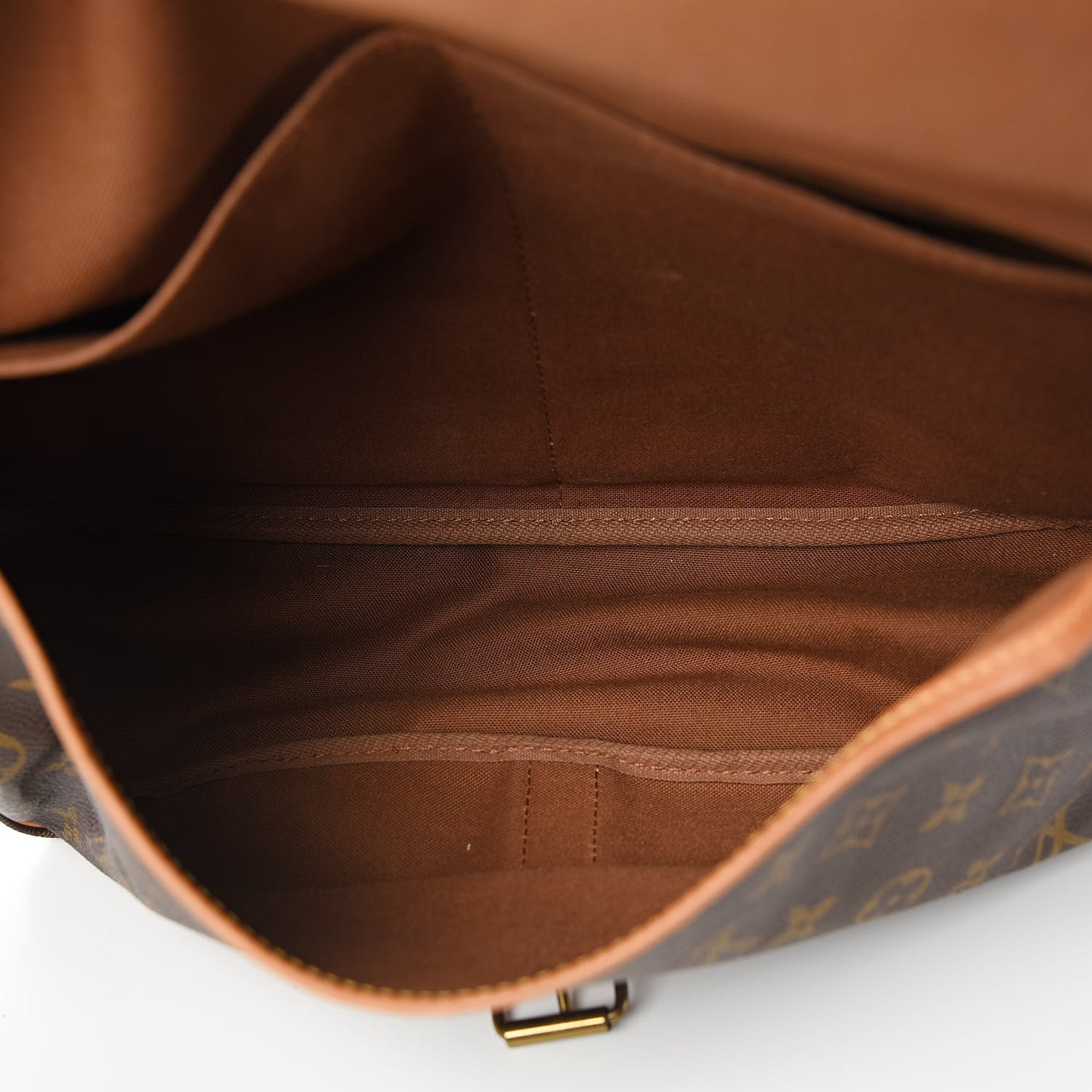 Monogram Saumur 35
