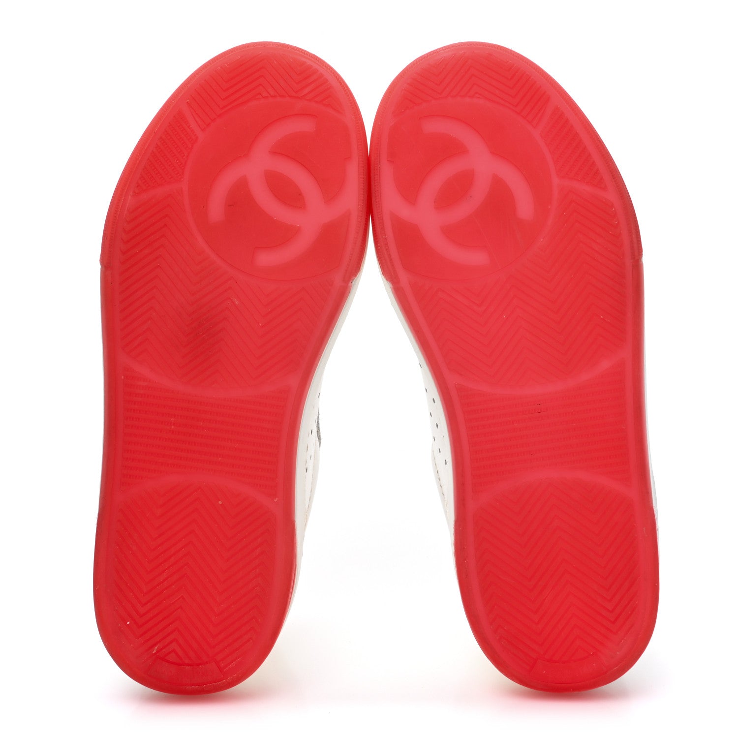 Chanel Grained Calfskin Fabric Womens Logo Sneakers 35 White Red 6 of 13