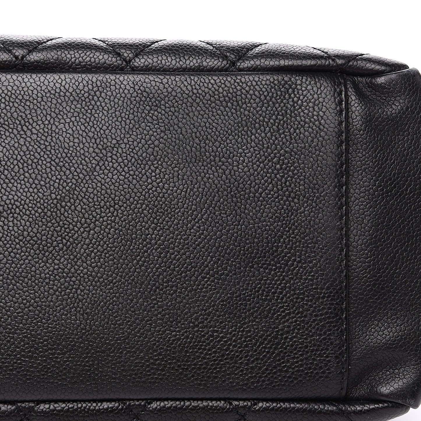 Caviar Quilted Grand Shopping Tote GST Black