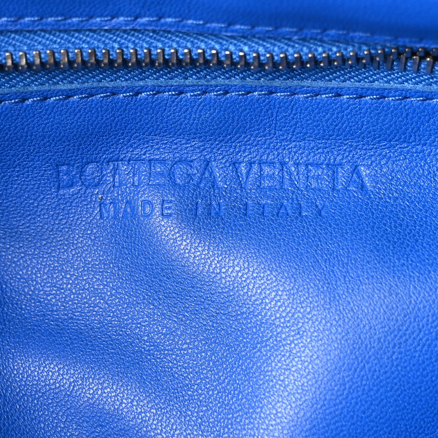 Lambskin Maxi Intrecciato Cassette Crossbody Bag Cobalt