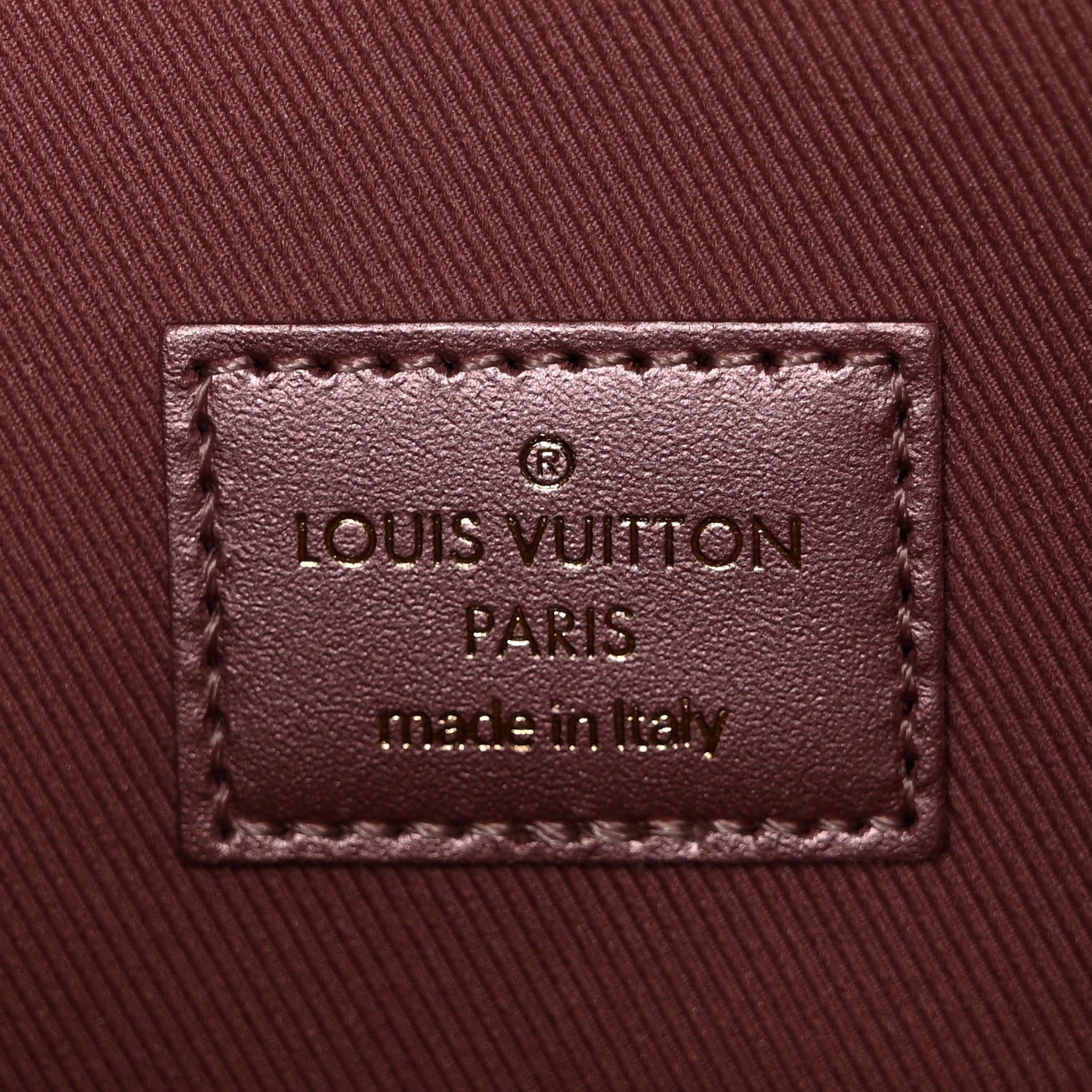 Vernis Pochette Felicie Chain Wallet Metallic Pale Pink