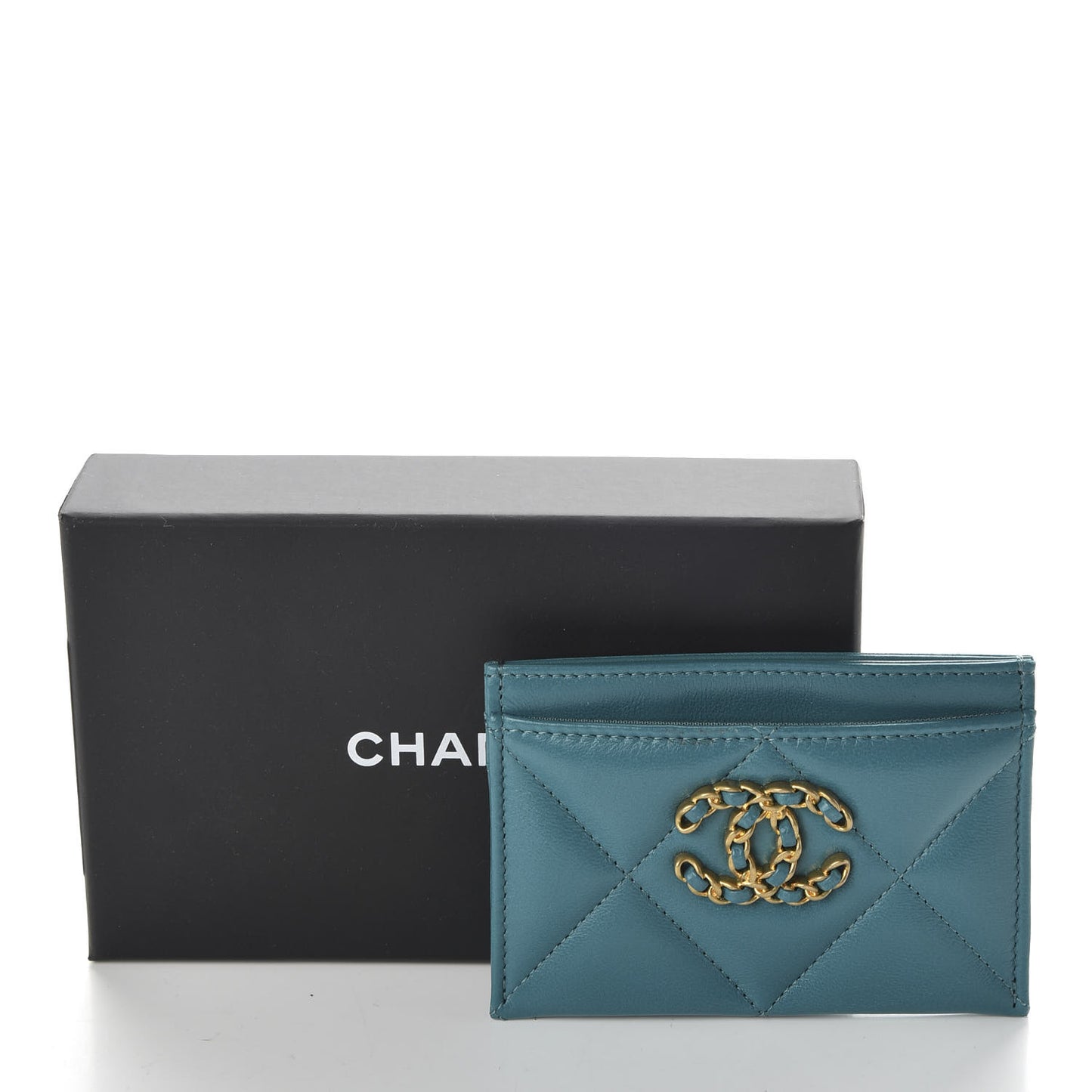Shiny Goatskin Quilted 19 Card Holder Turquoise