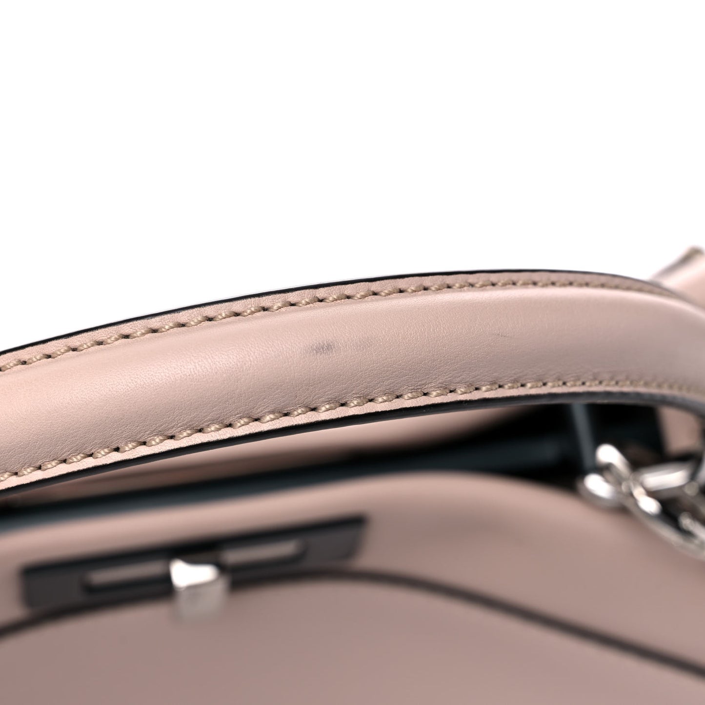 Vitello Seta Shiny Nappa Medium Peekaboo Iconic Satchel Soap Opale