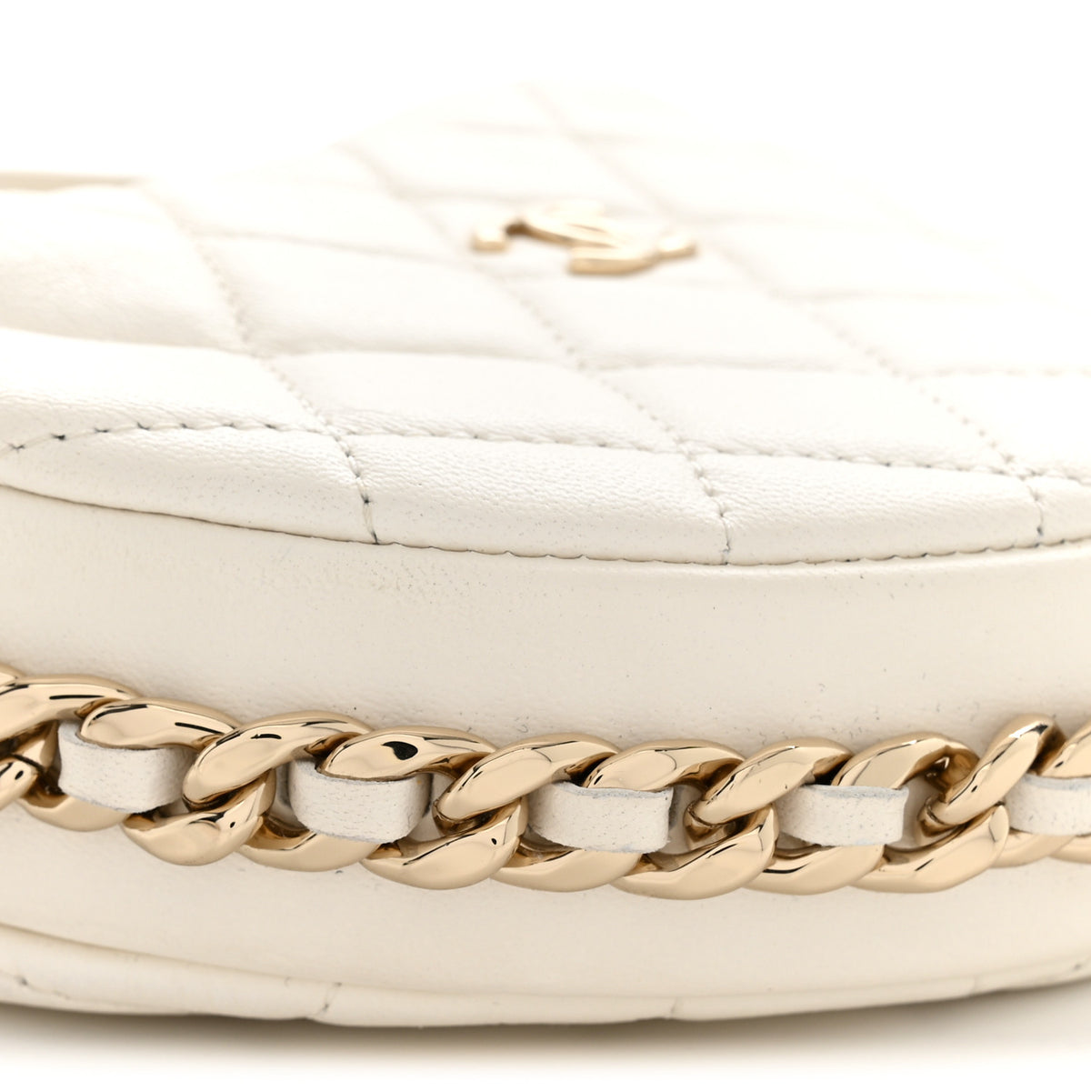 Lambskin Quilted Chain Around Pouch Hobo White