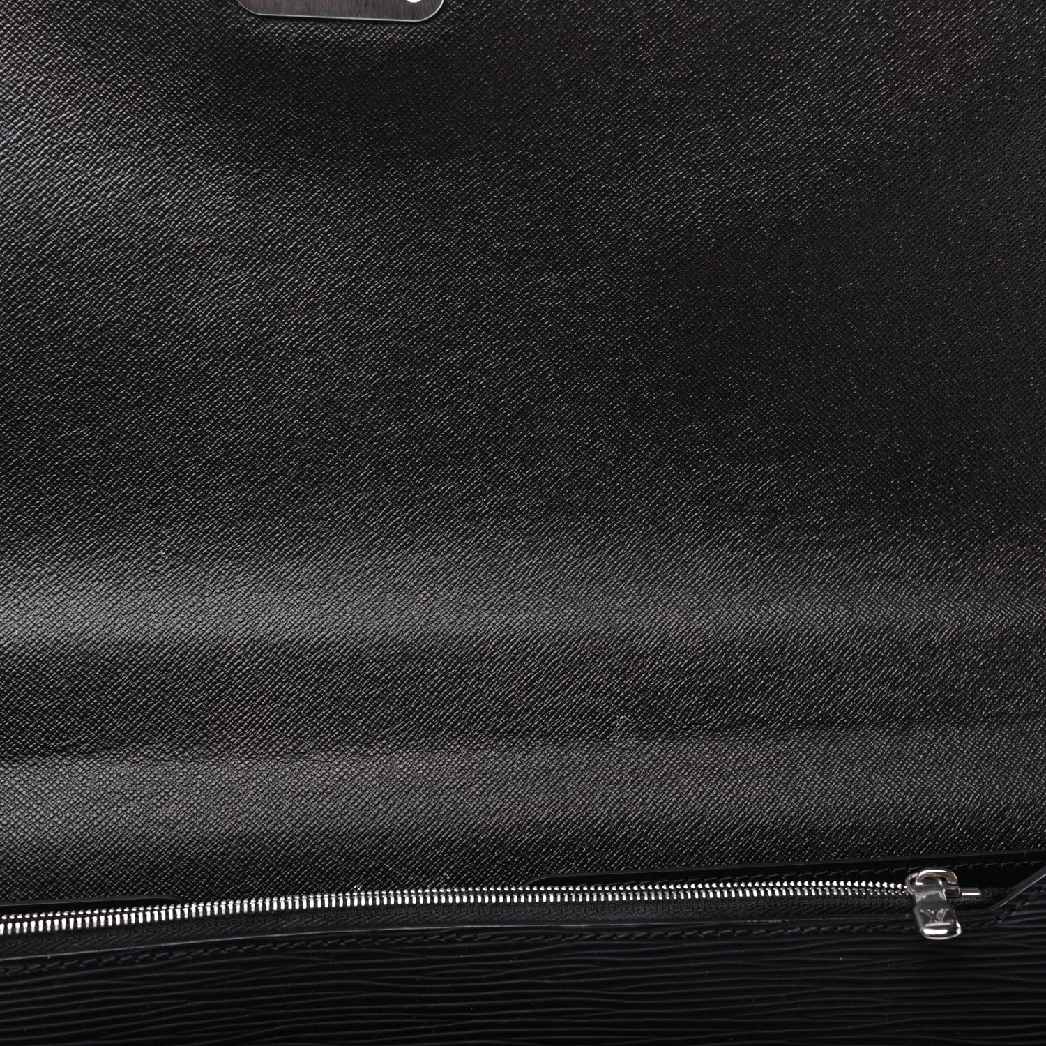 Louis Vuitton Epi Robusto 2 Compartment Briefcase Black 10 of 30