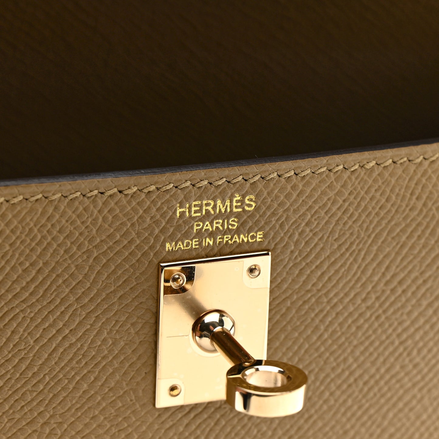 Epsom Kelly Sellier 25 Poussiere