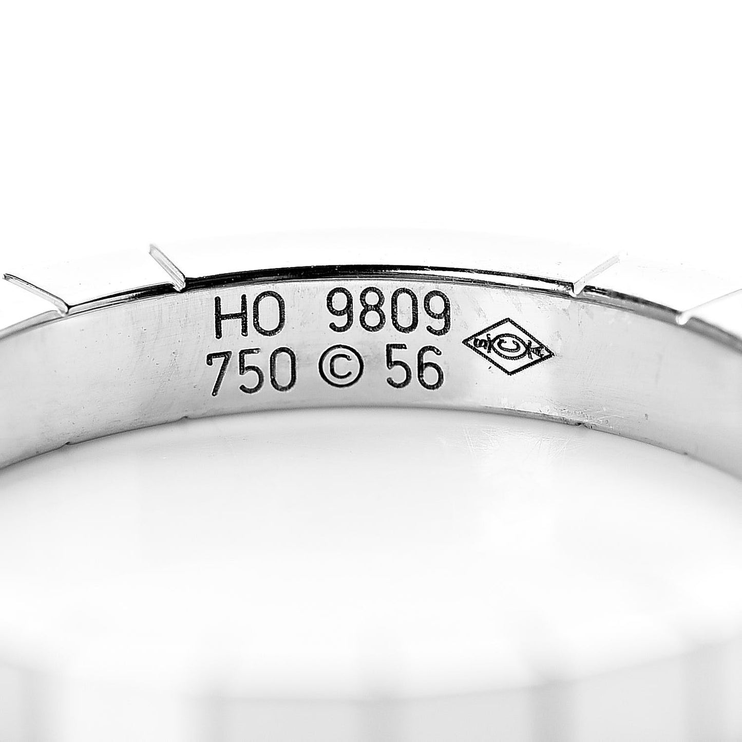 18K White Gold Lanieres Ring 56 7.5