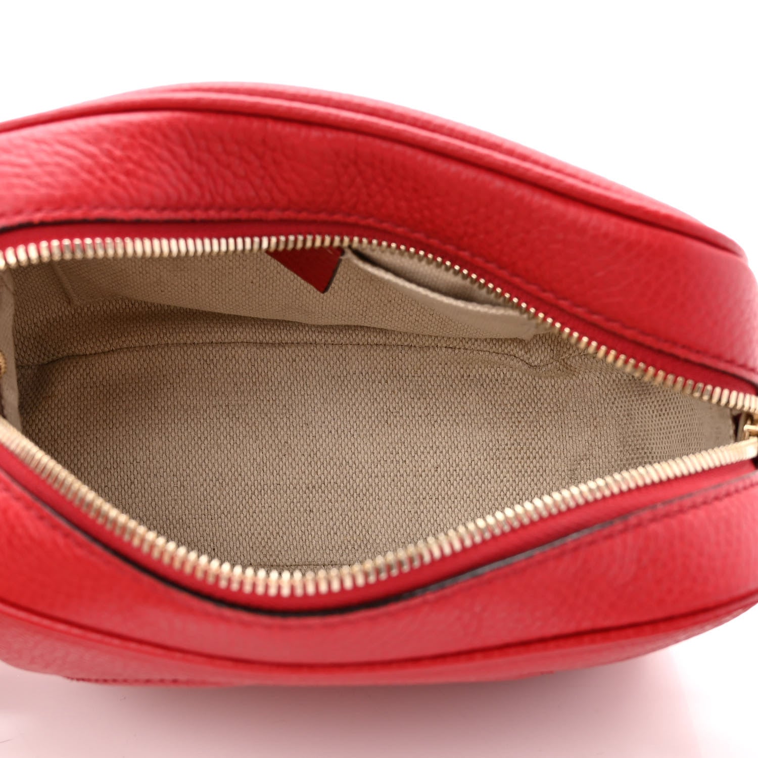 Gucci Pebbled Calfskin Small Soho Disco Bag Tabasco Red 5 of 10