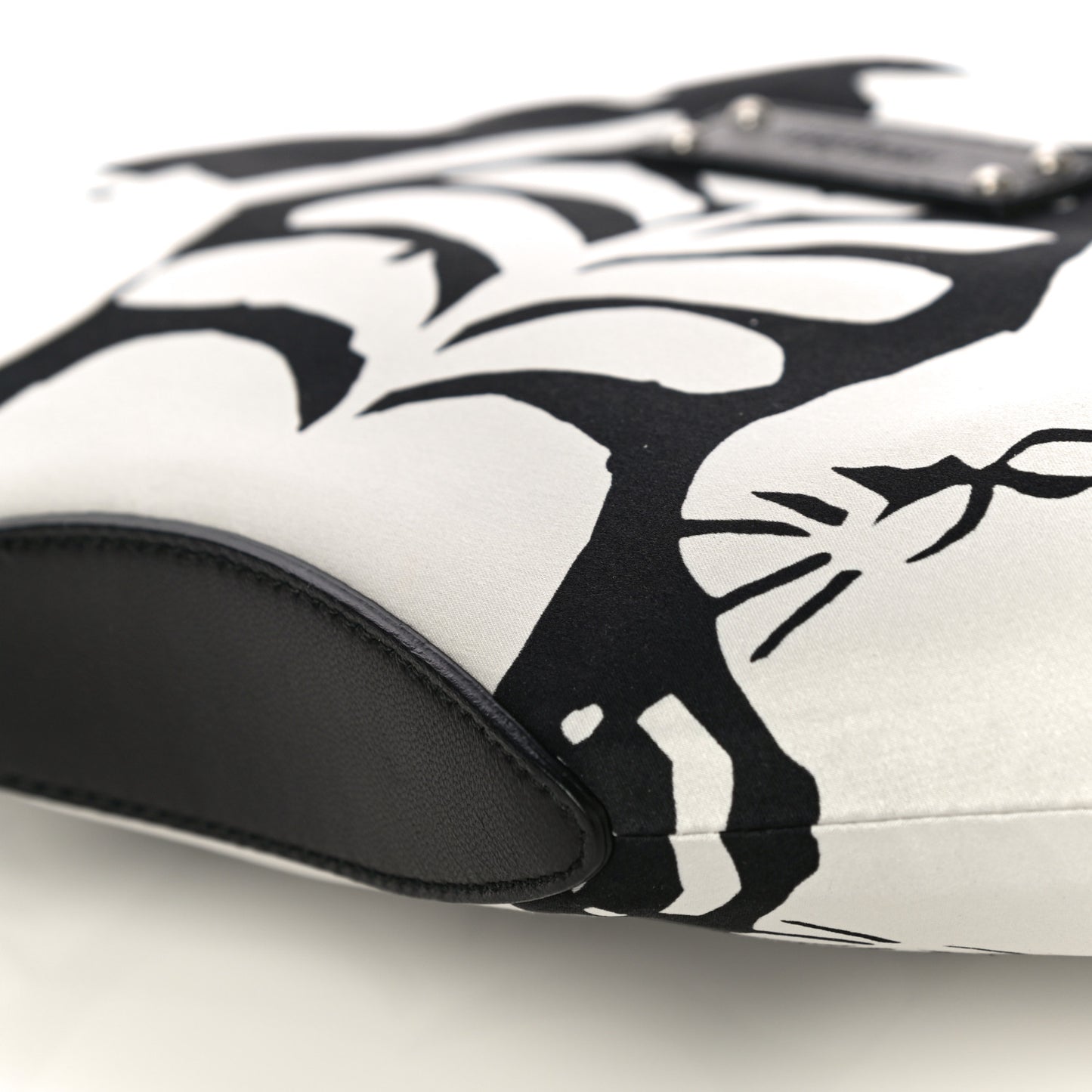 Silk Unicorn Print De Manta Clutch Black White