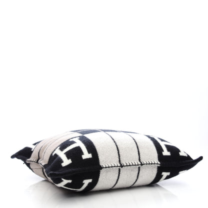 Hermes Wool Cashmere Avalon III Pillow PM Ecru Black 4 of 8