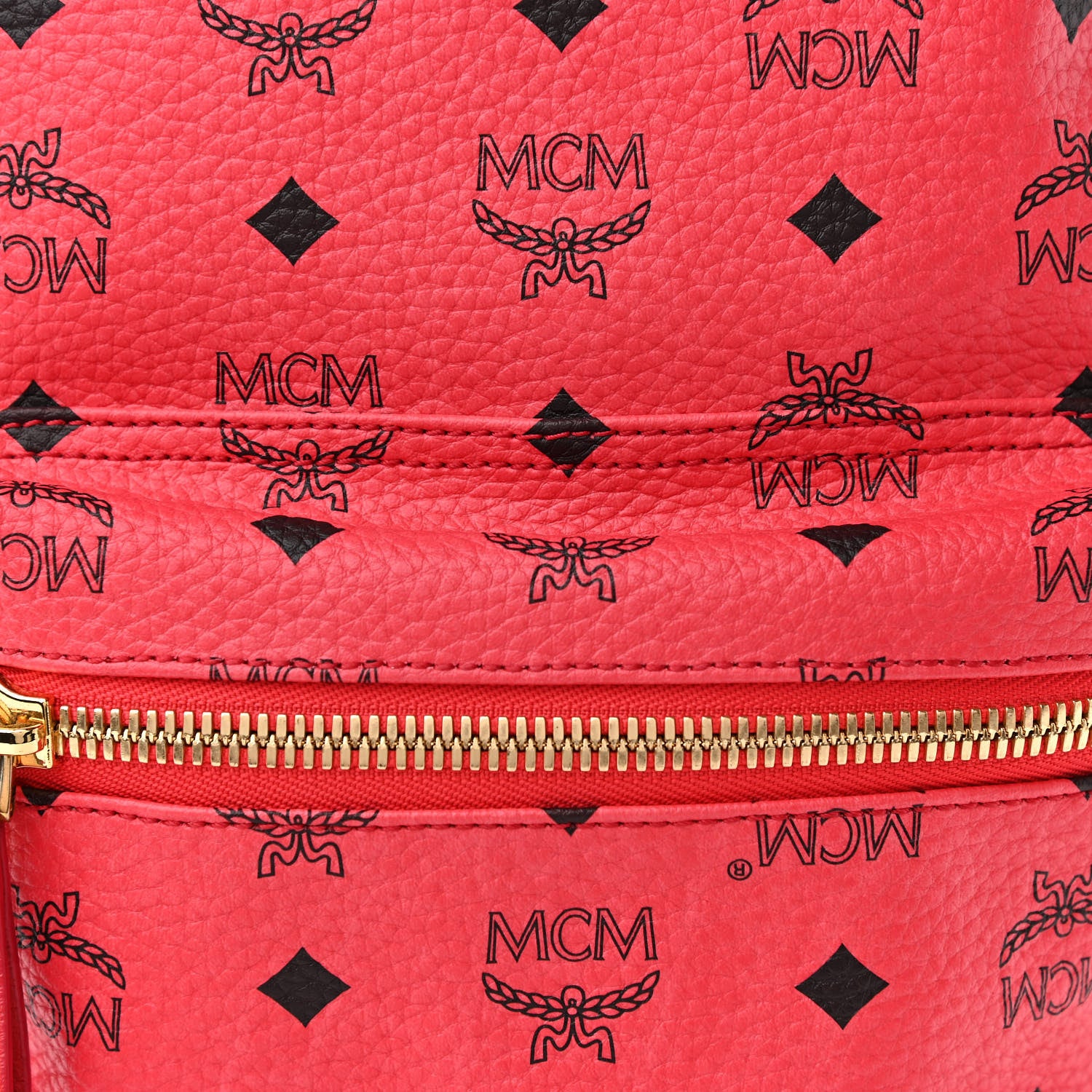 MCM Visetos Small Side Stud Stark Backpack Corail 7 of 9