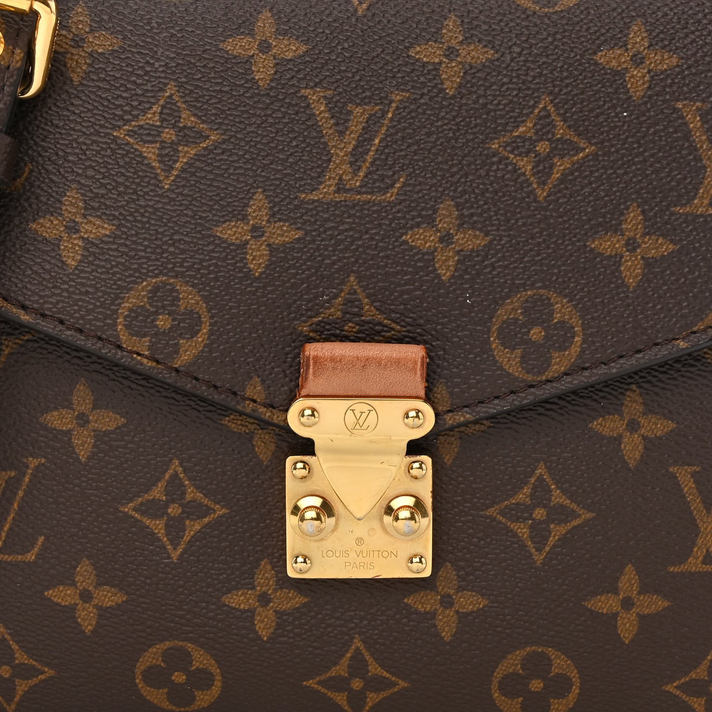 Monogram Pochette Metis