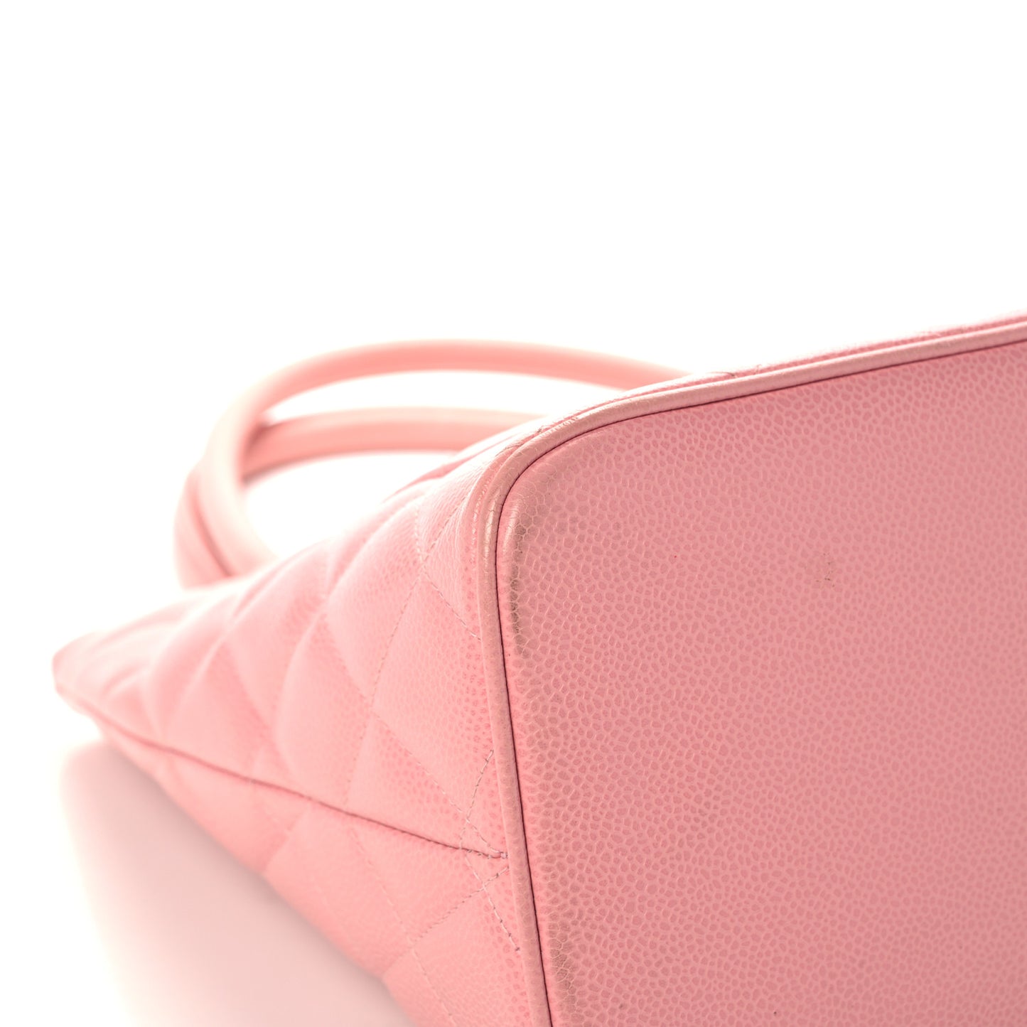 Caviar Medallion CC Tote Light Pink
