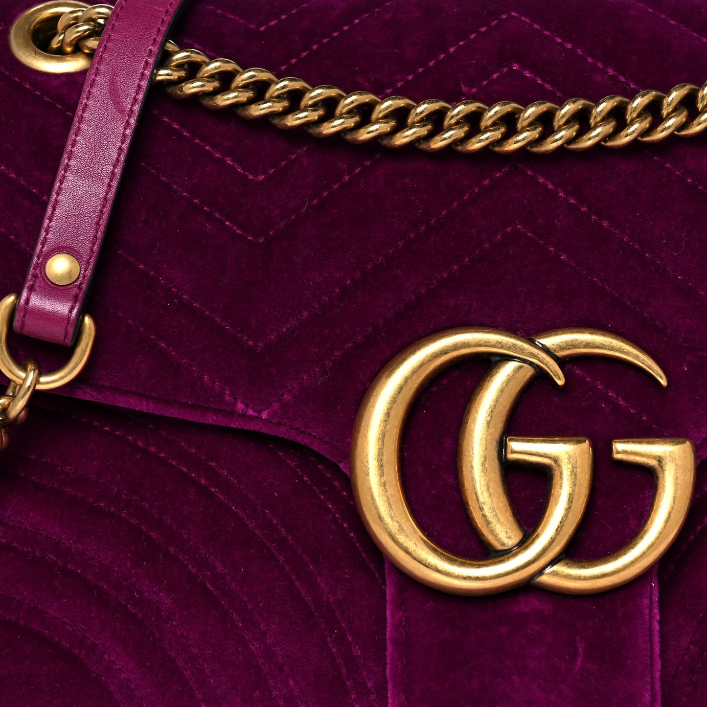 Velvet Matelasse Medium GG Marmont Shoulder Bag Fuchsia Violet Cyclamen