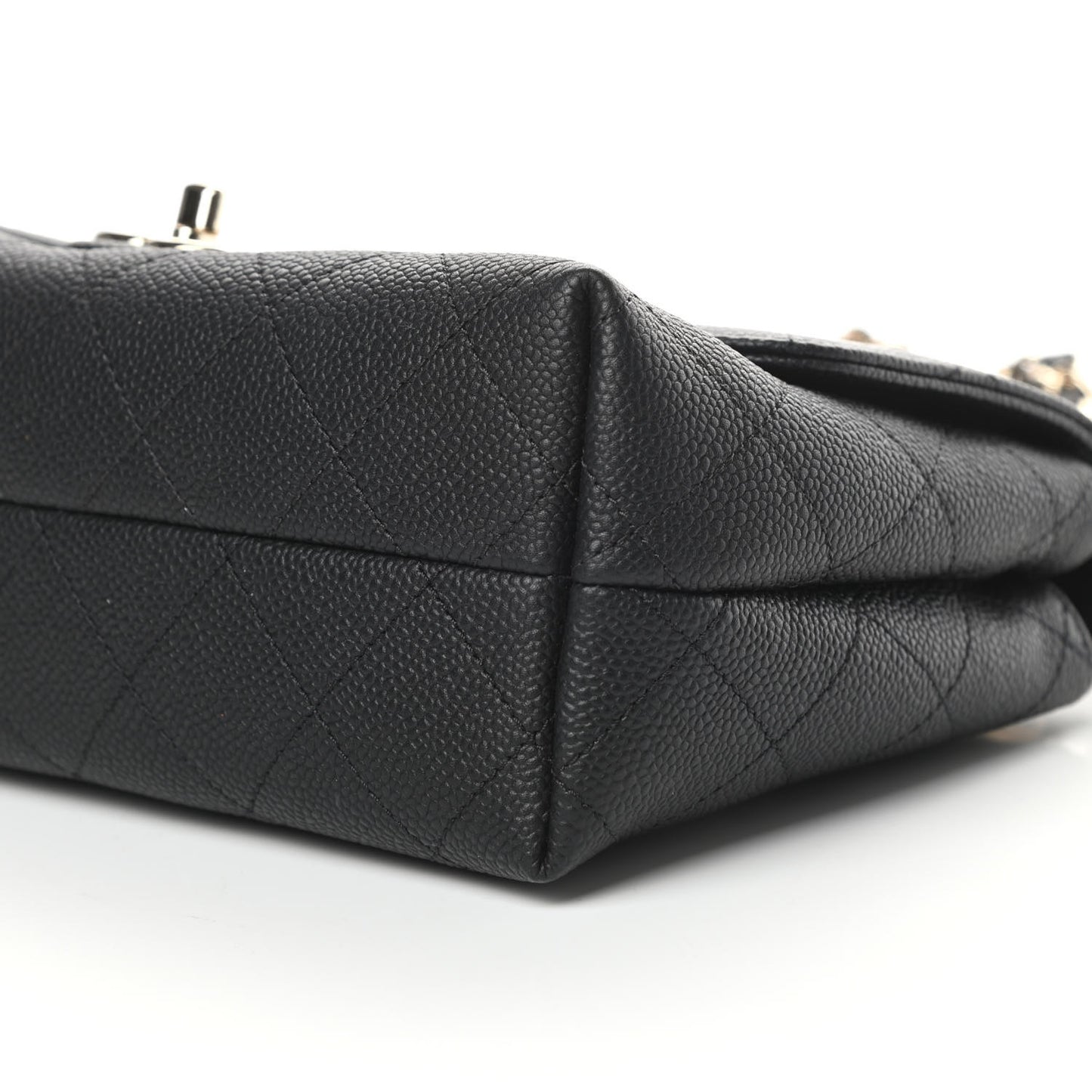 Caviar Quilted City Walk Flap Black