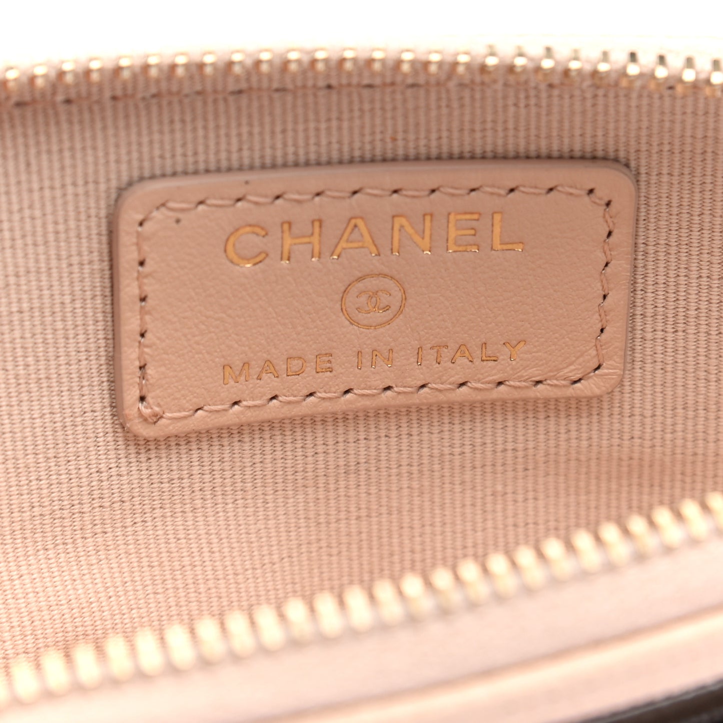 Caviar Quilted Zip Card Holder Wallet Light Beige