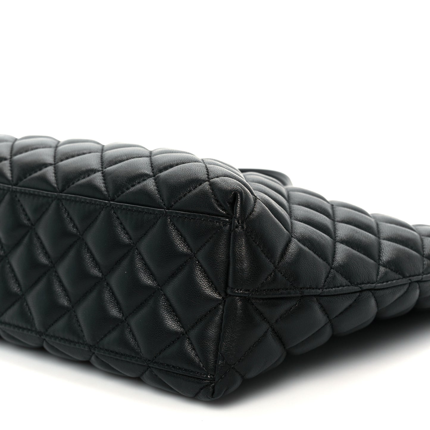 Nappa Quilted Medusa Chain Shoulder Bag Black