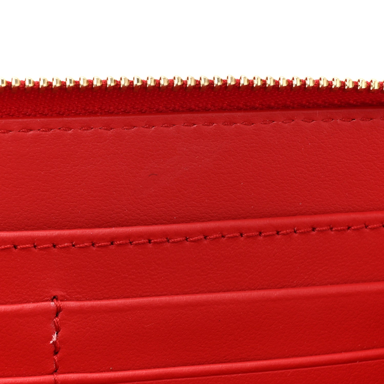 Burberry Soft Grain Elmore Zip Around Wallet Red 8 of 16