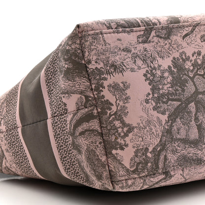 Christian Dior Technical Fabric Toile De Jouy DiorTravel Nomad Pouch Pink Grey 9 of 11