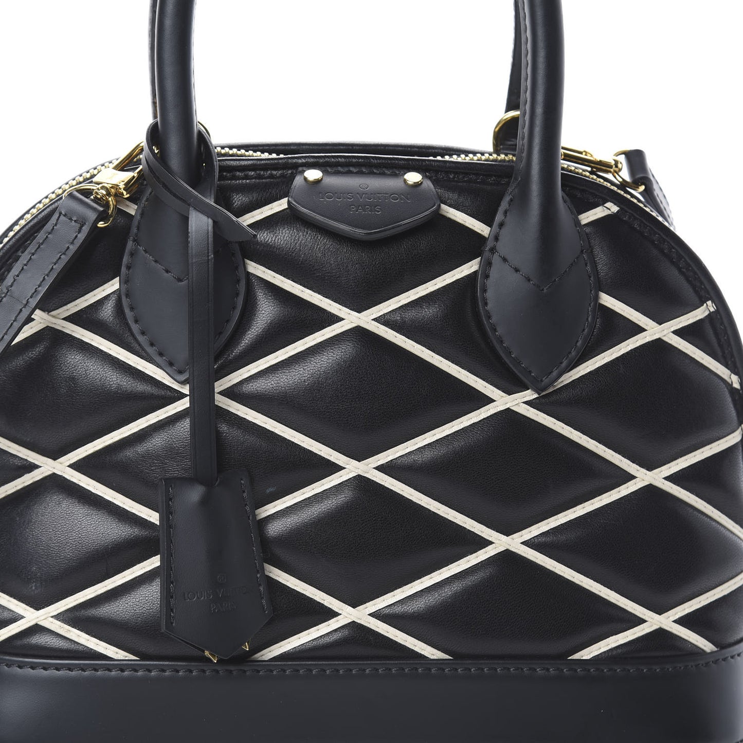 Lambskin Malletage Alma BB Black