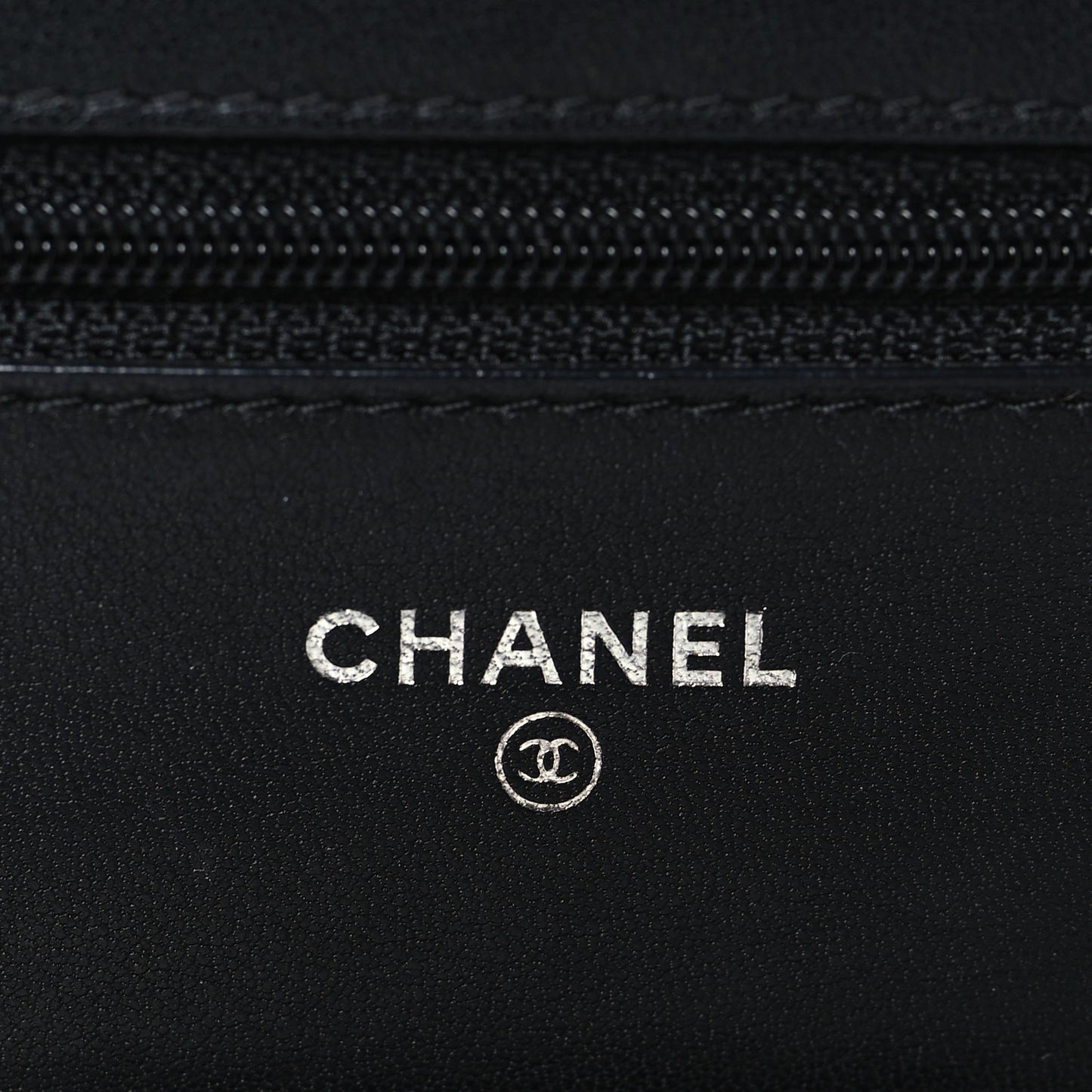 Caviar Timeless CC Wallet On Chain WOC Black