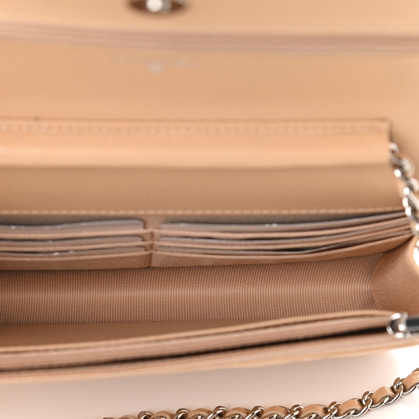 Caviar Quilted Wallet On Chain WOC Beige