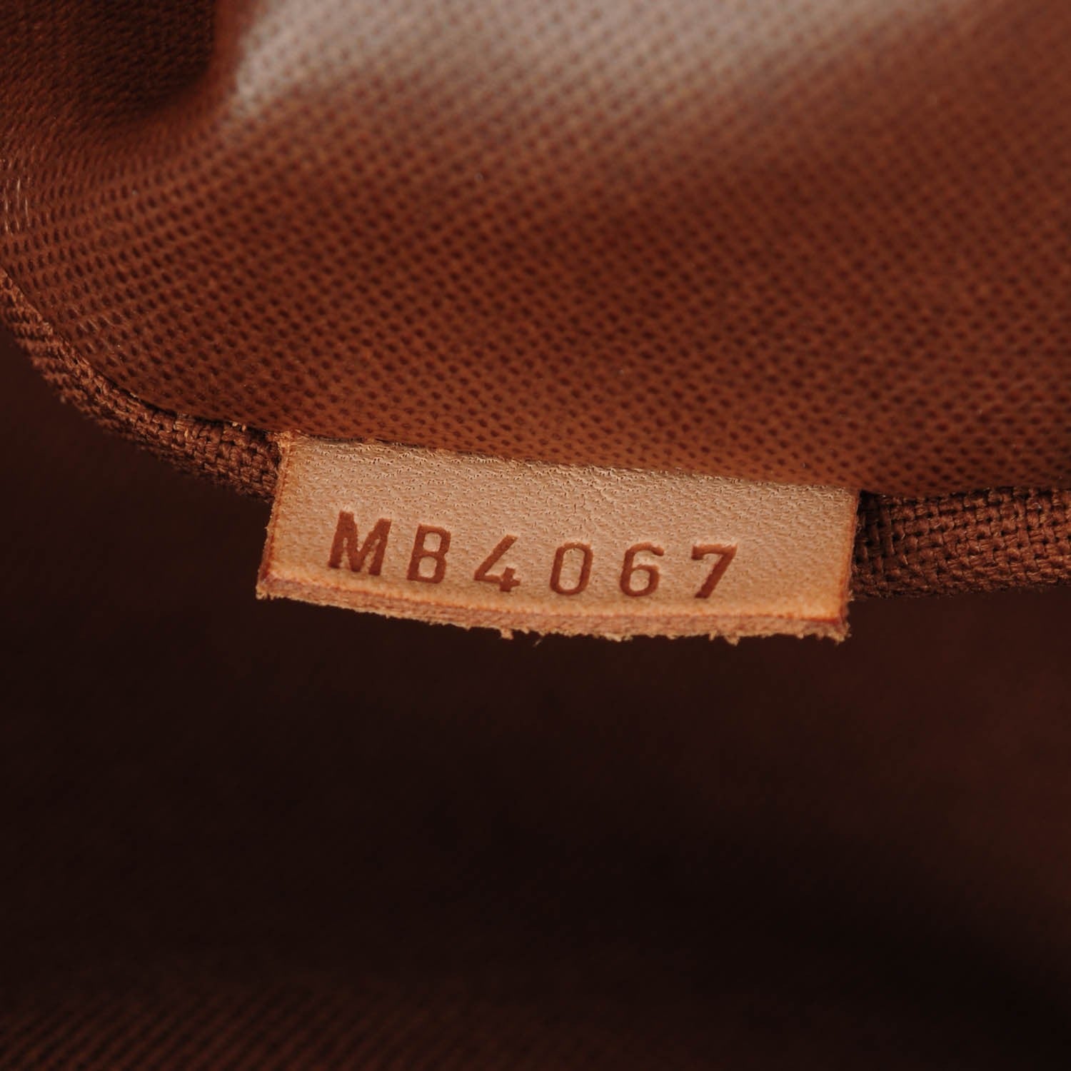 Louis Vuitton Monogram Eole 60 7 of 8