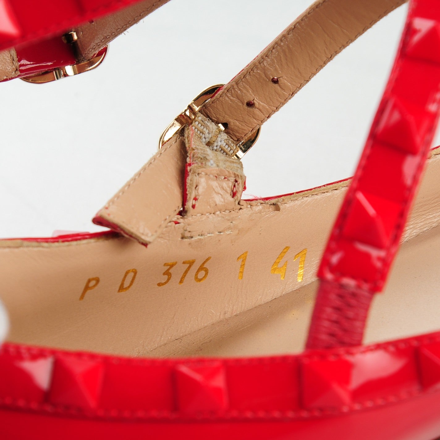 Patent Monochrome Rockstud Cage Ballerina Flats 41 Rosso Valentino