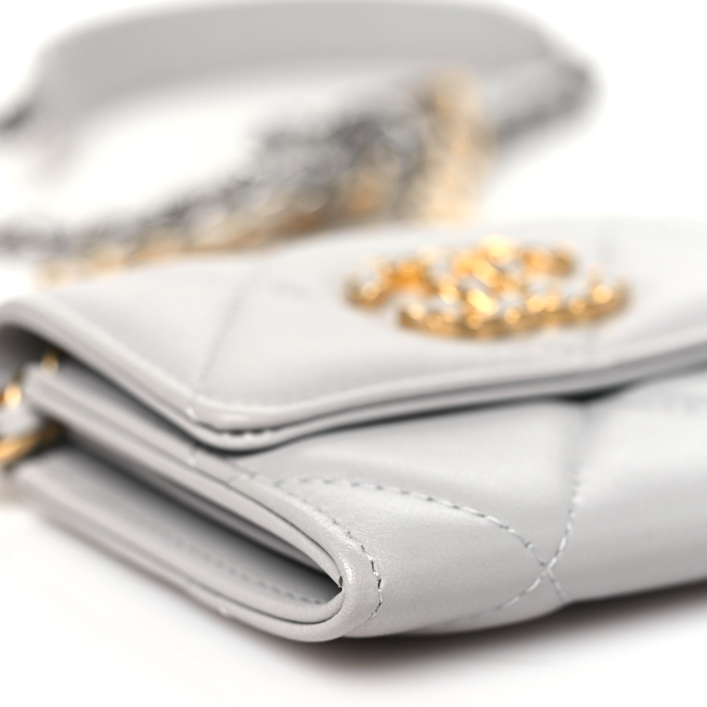 Lambskin Quilted Chanel 19 Flap Coin Purse With Chain Grey