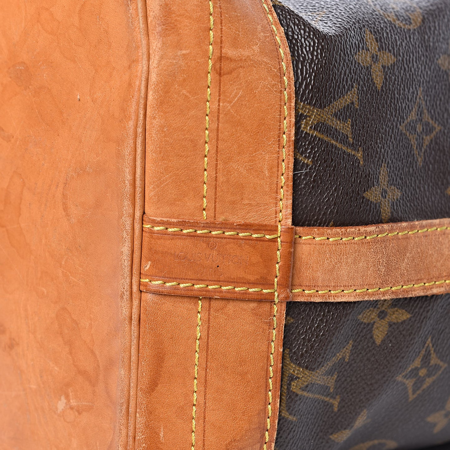 Monogram Noe