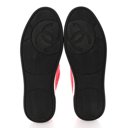 Chanel Suede Womens CC Sneakers 40.5 Fuchsia 6 of 9