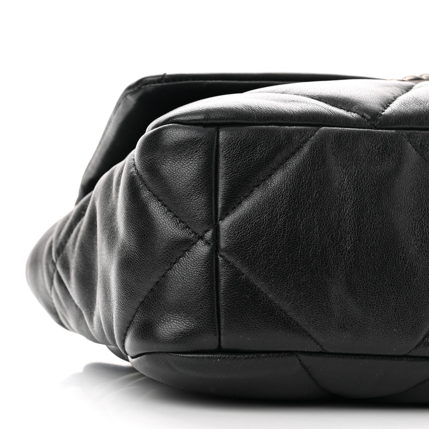 Lambskin Quilted Medium Chanel 19 Flap Black