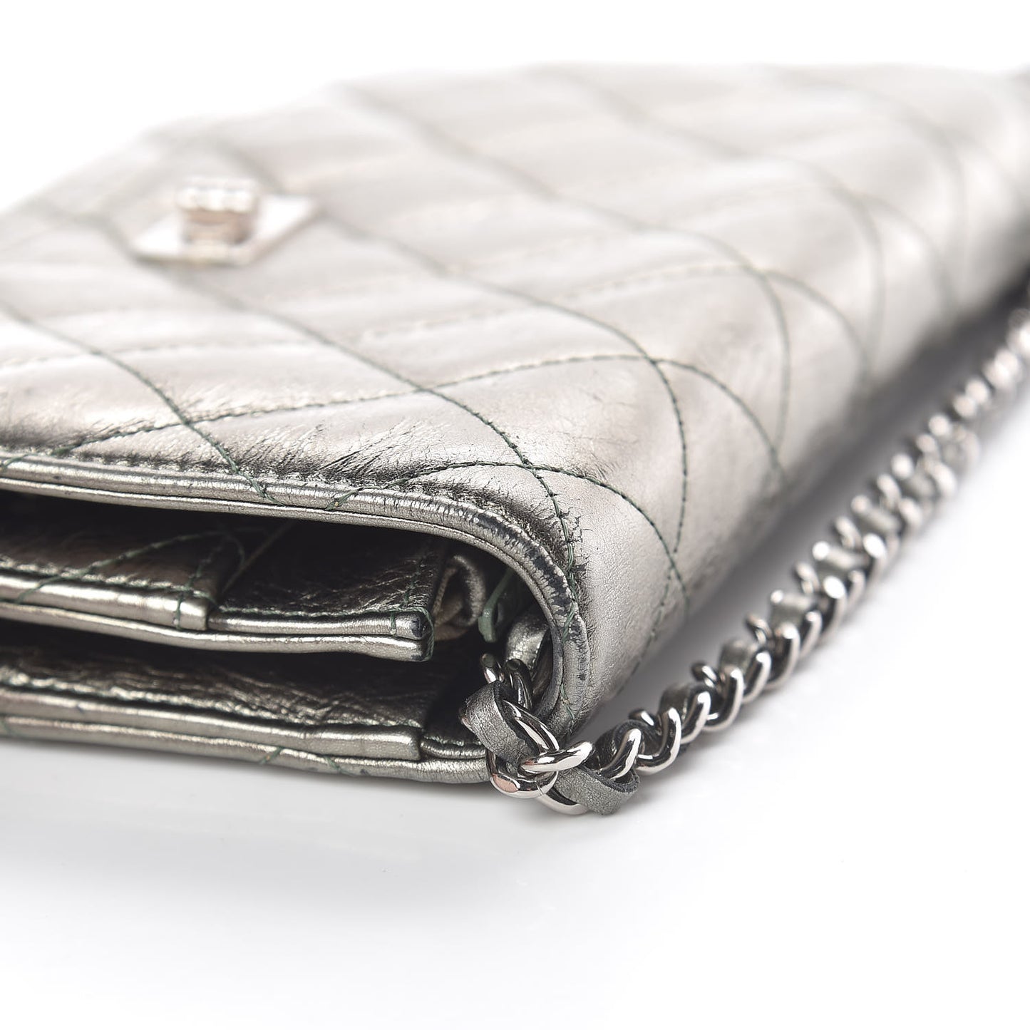 Metallic Aged Calfskin Quilted Reissue Wallet On Chain WOC Green