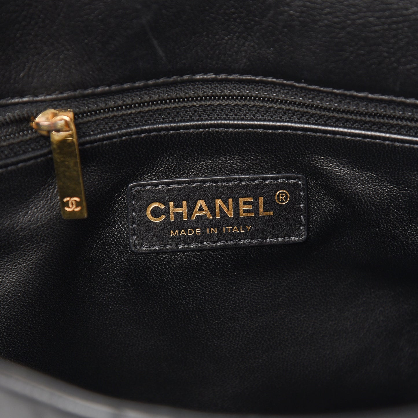 Calfskin Quilted Medium Chain Me Flap Black