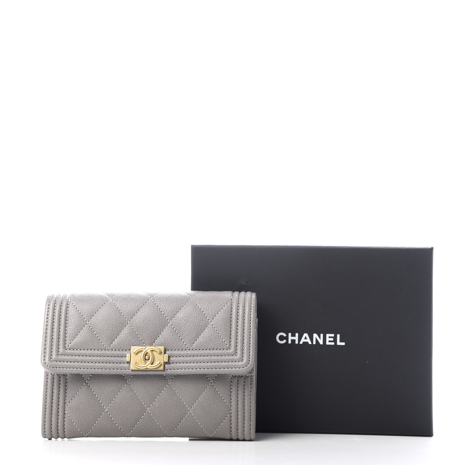 Chanel Caviar Quilted Medium Boy Flap Wallet Grey 3 of 10