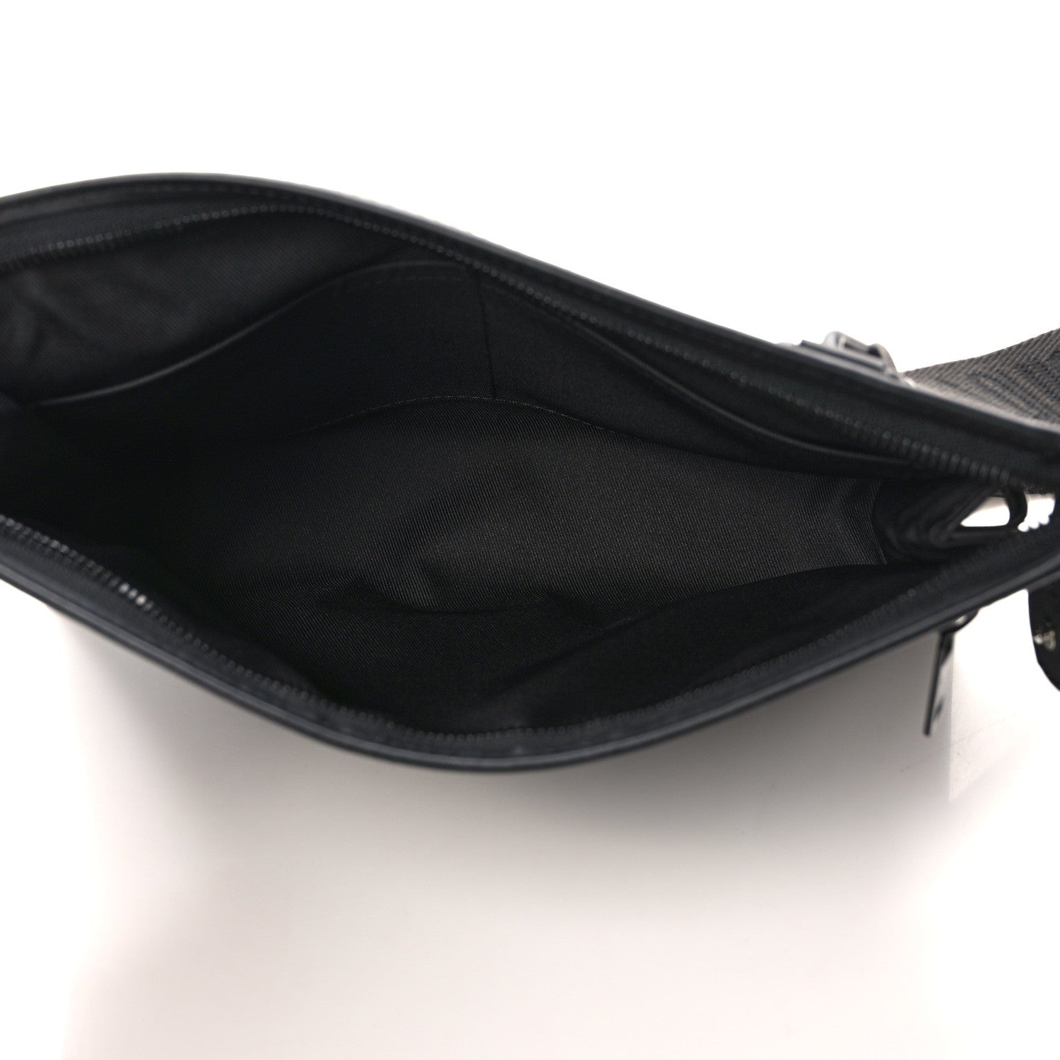 Louis Vuitton Calfskin Aerogram Messenger Black 5 of 8