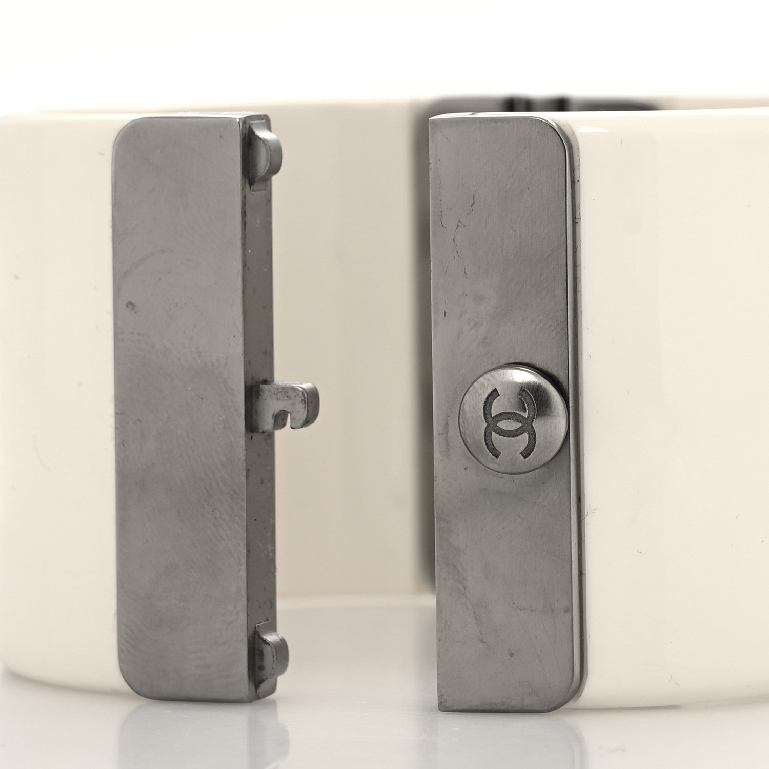 Chanel Resin Ruthenium CC Cuff White 4 of 5