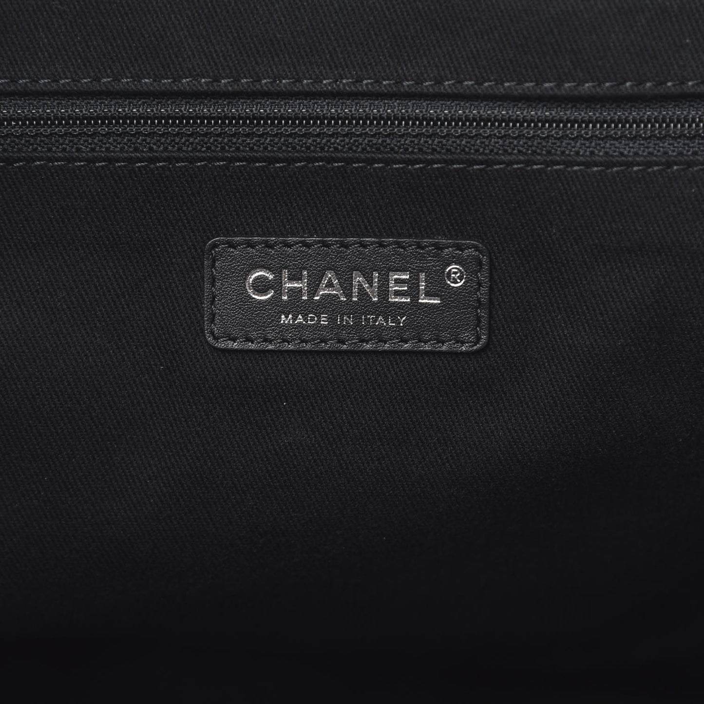Lurex Boucle Medium Deauville Tote Black