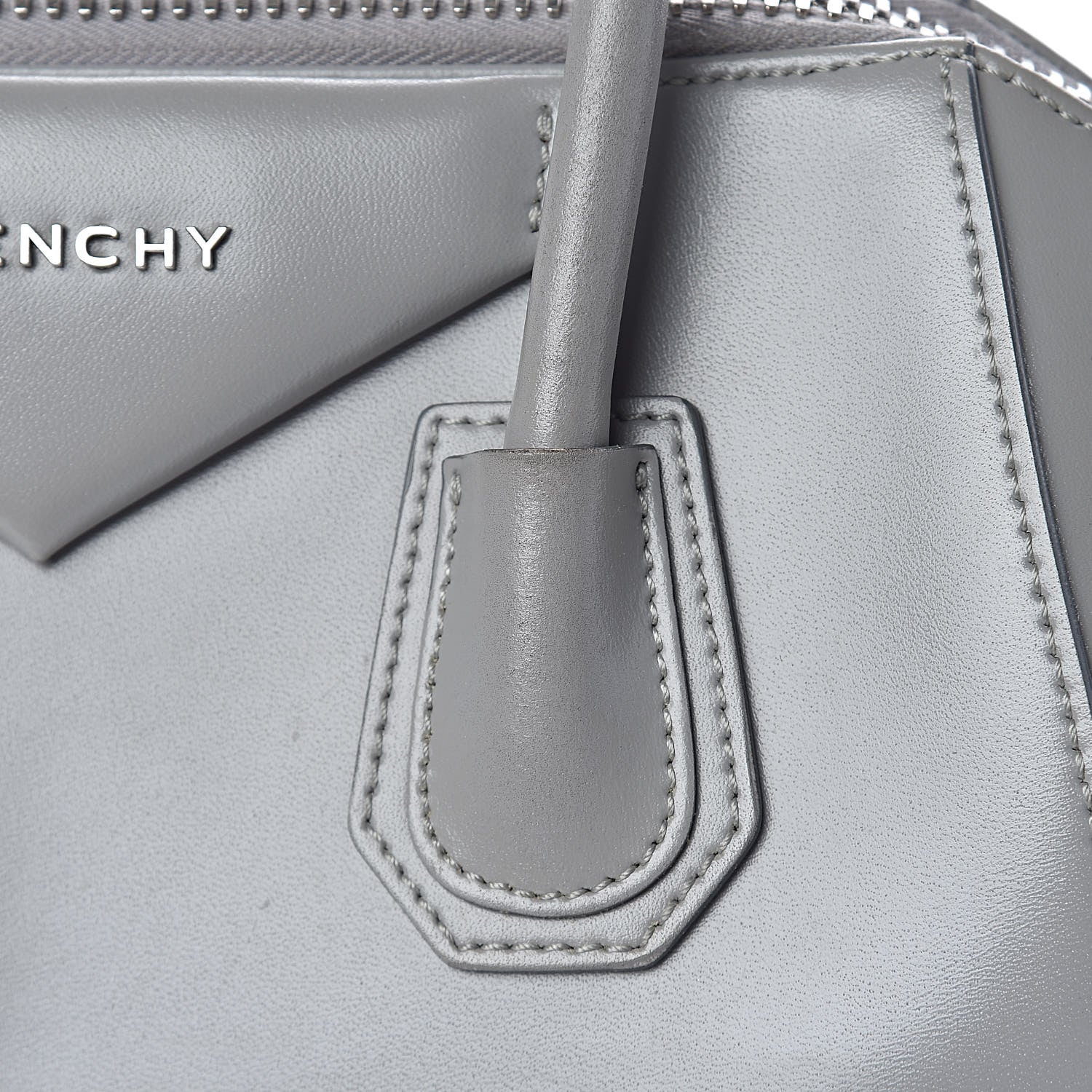 Givenchy Shiny Lord Calfskin Small Antigona Pearl Grey 9 of 19