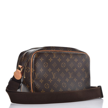 Louis Vuitton Monogram Reporter PM 3 of 8