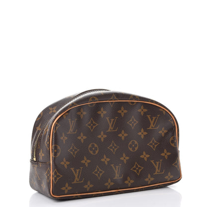 Louis Vuitton Monogram Toiletry Bag 25 3 of 11