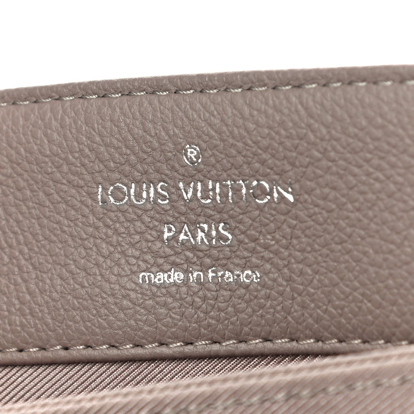 Soft Calfskin Lockme II Top Handle Taupe Glace