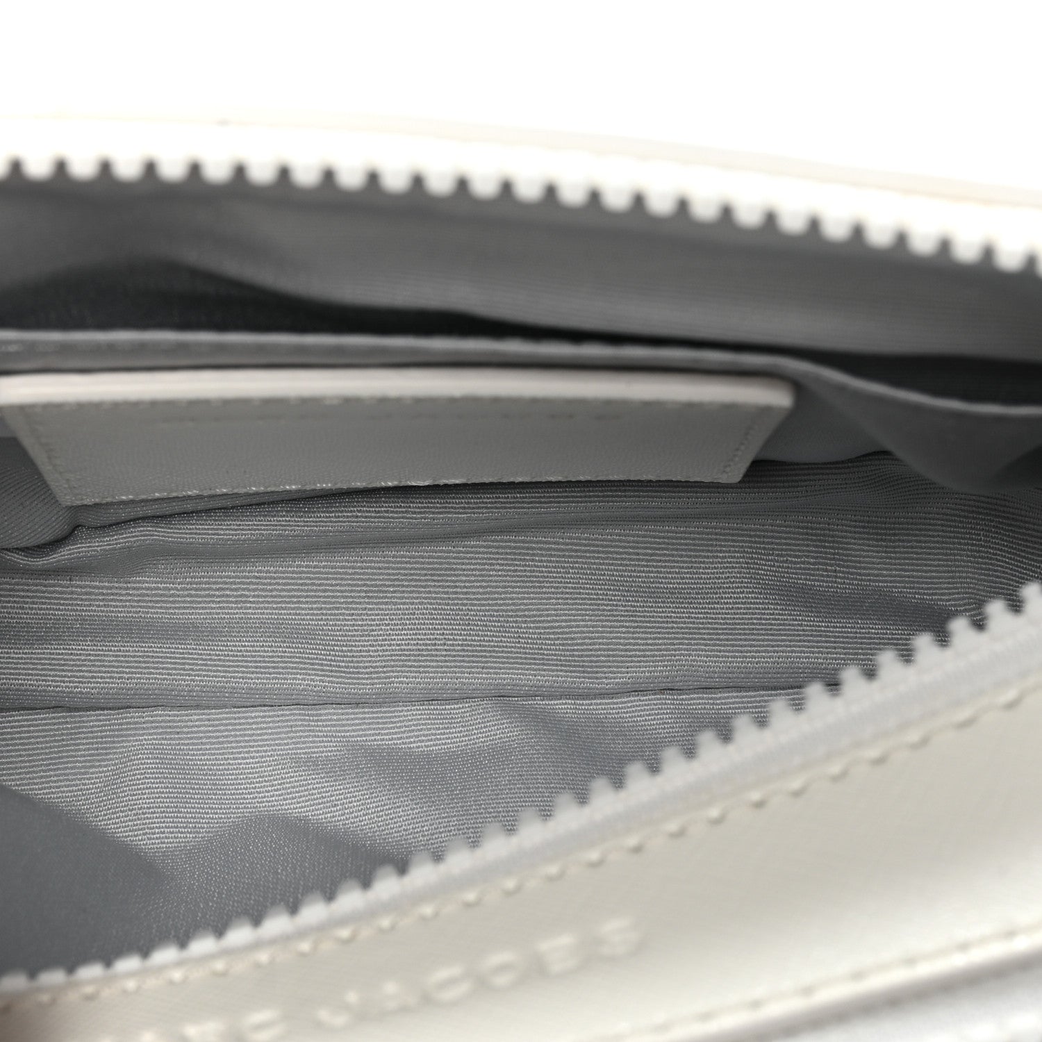 Marc Jacobs Saffiano Small Snapshot Camera Bag White 5 of 8