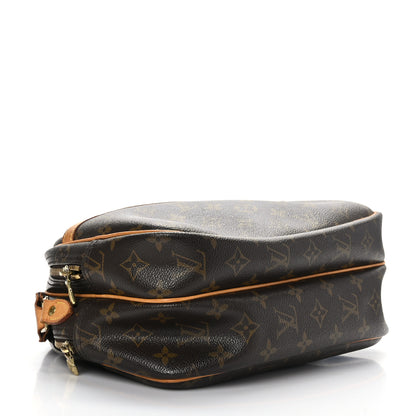 Louis Vuitton Monogram Reporter PM 4 of 8