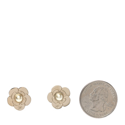 Chanel Pearl CC Camellia Earrings Gold 2 of 4