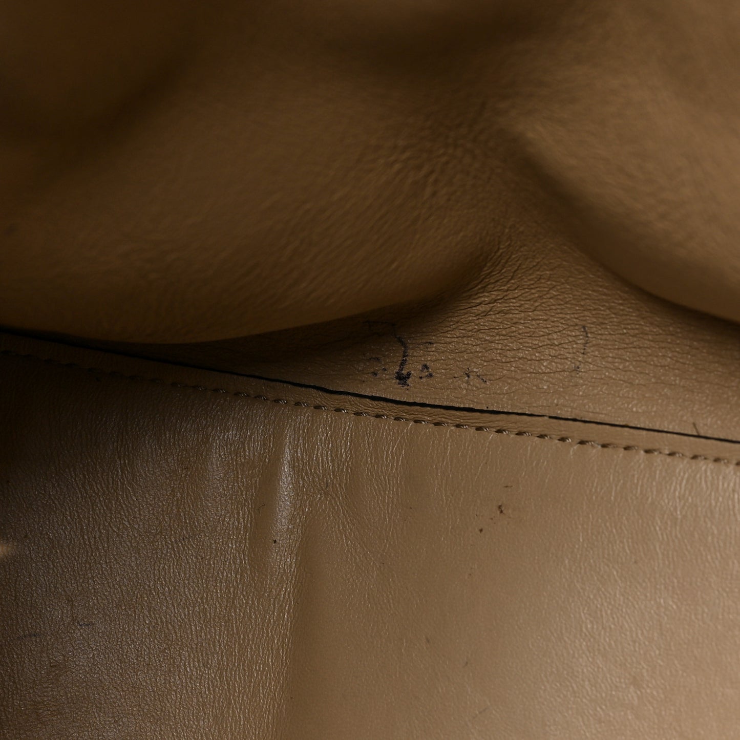 Vitello Seta Glazed Fabric FF 1974 Large Peekaboo X-Lite Maya Mogano Panna