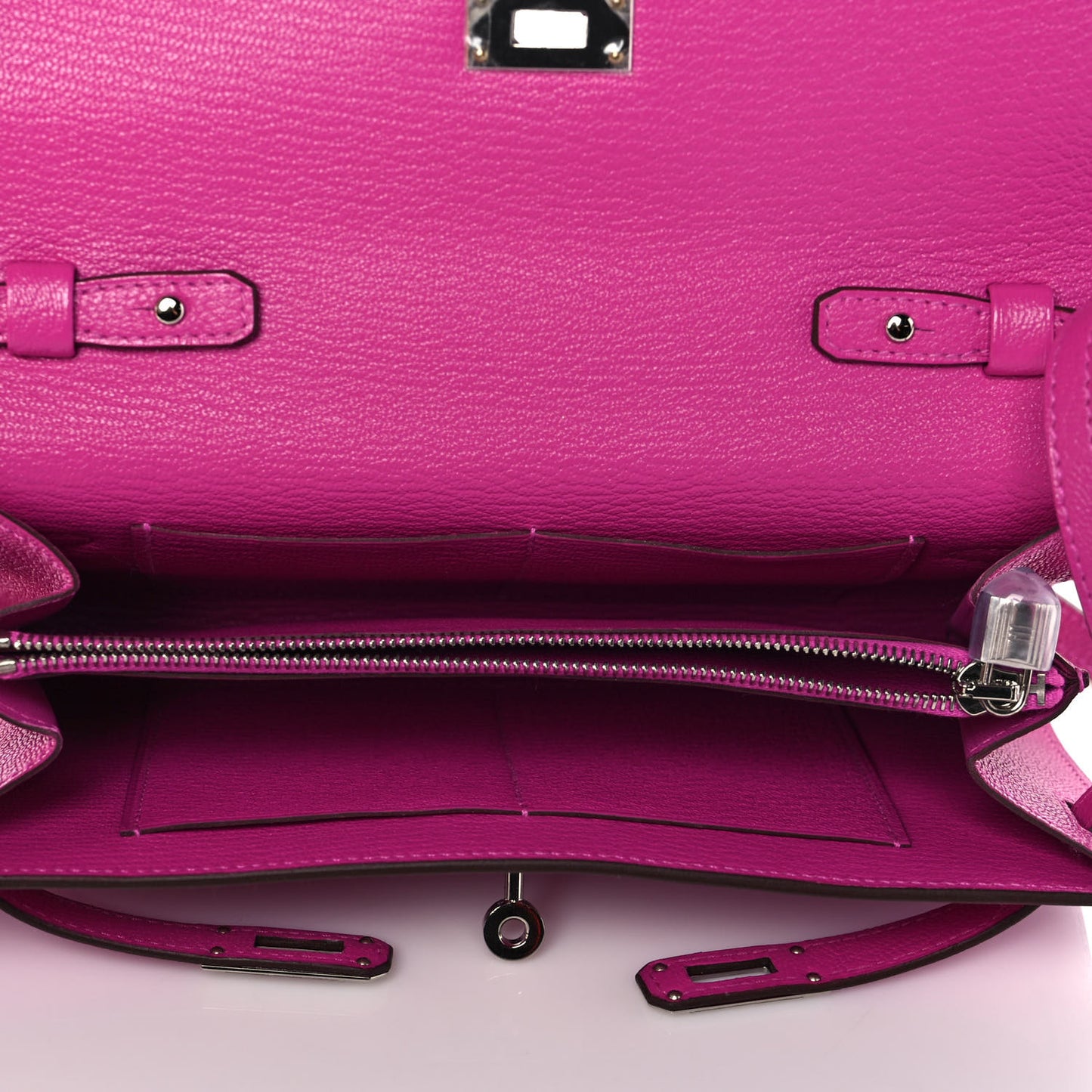 Chevre Mysore Kelly Wallet To Go Magnolia