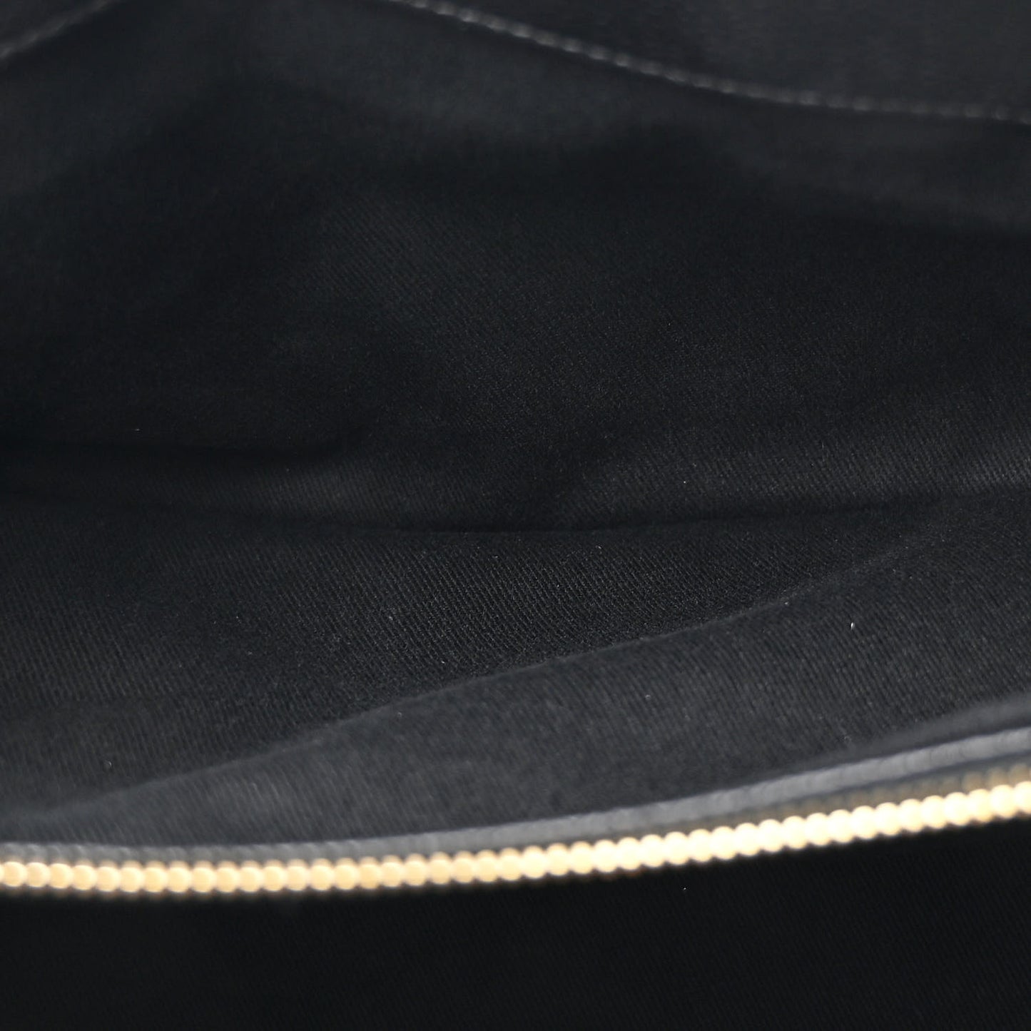 Caviar Quilted Timeless CC Soft Tote Black