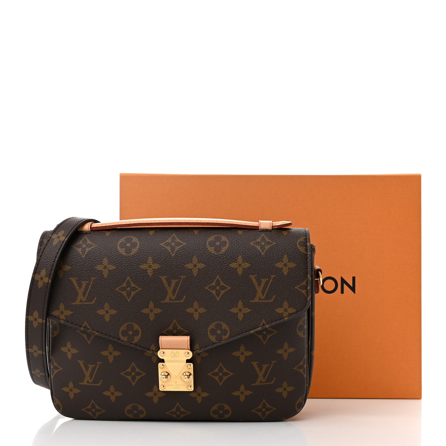 Monogram Pochette Metis